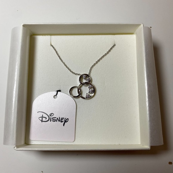 [RARE] JP DISNEY NECKLACE - Picture 1 of 3